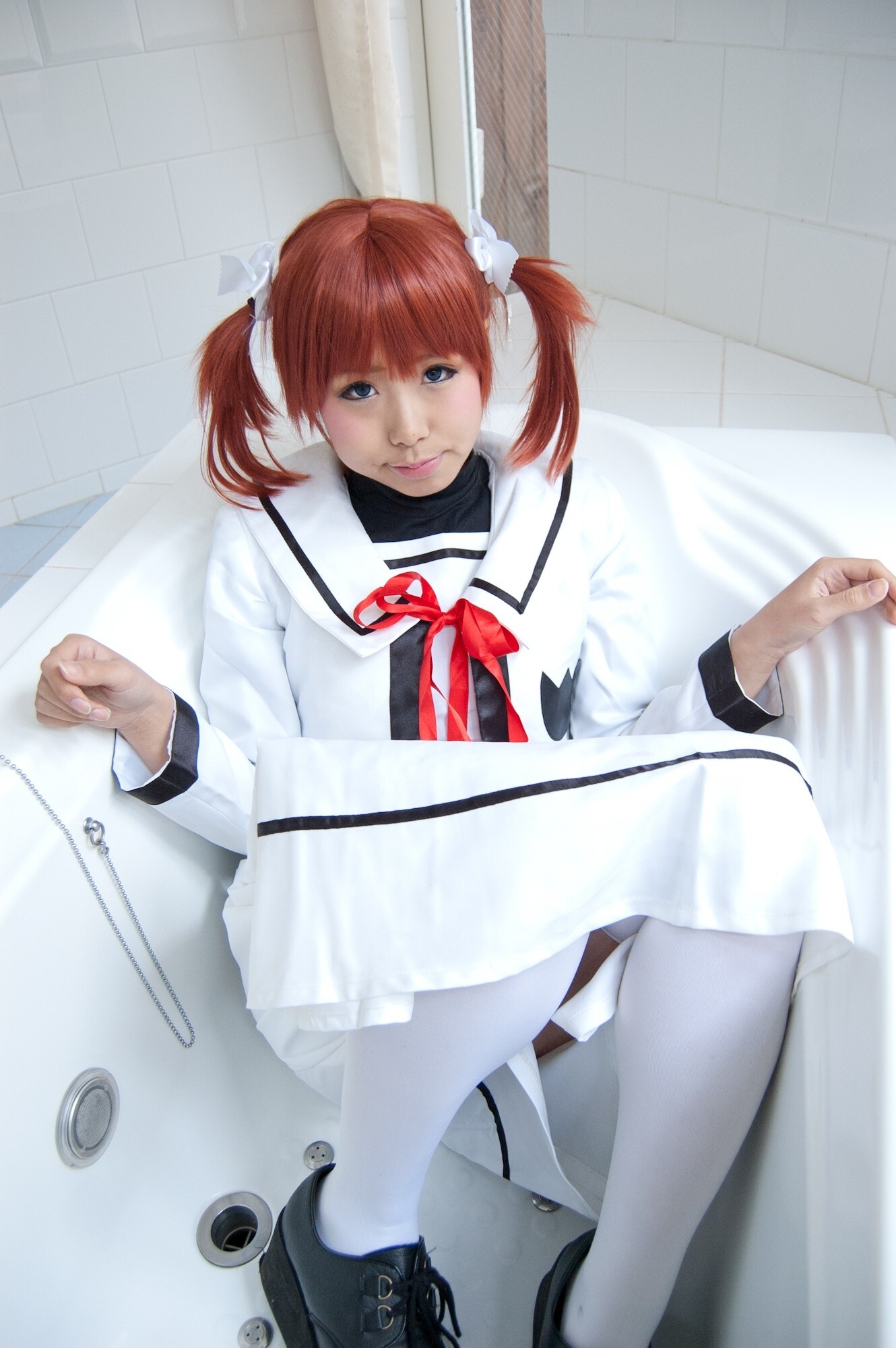 [Cosplay]  Hot Maho Shojo Lyrical Nanoha 1